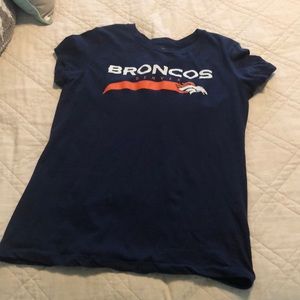Denver Broncos t-shirt